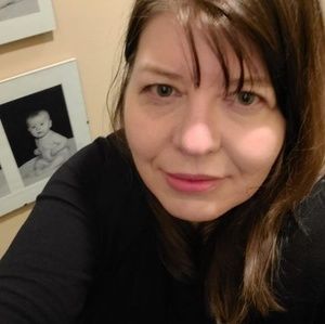Meet your Posher, Eva